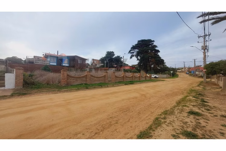 Terreno a 1 cuadra del mar