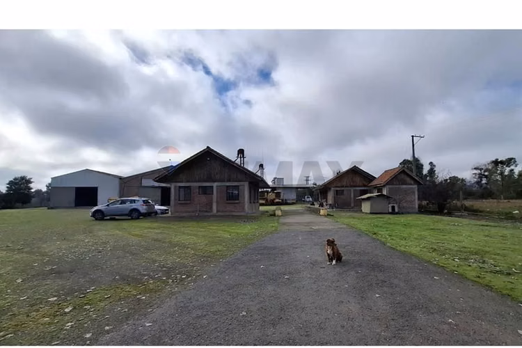 Venta 1.6 ha. bod y oficinas, km 288 ruta 5 sur