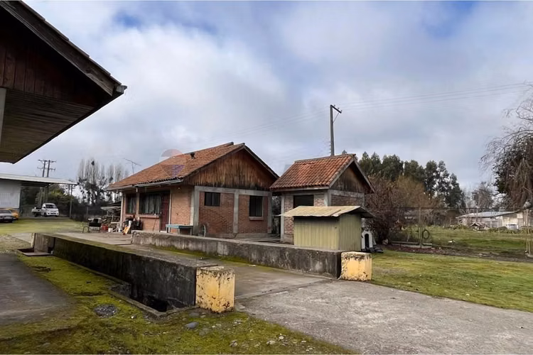 Venta 1.6 ha. bod y oficinas, km 288 ruta 5 sur