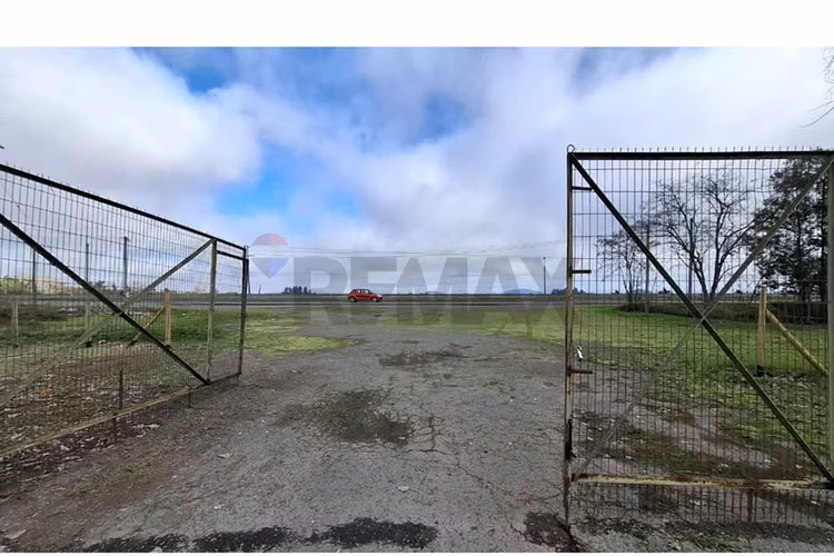 Venta 1.6 ha. bod y oficinas, km 288 ruta 5 sur