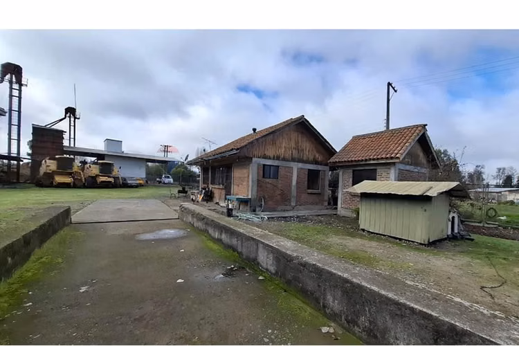 Venta 1.6 ha. bod y oficinas, km 288 ruta 5 sur