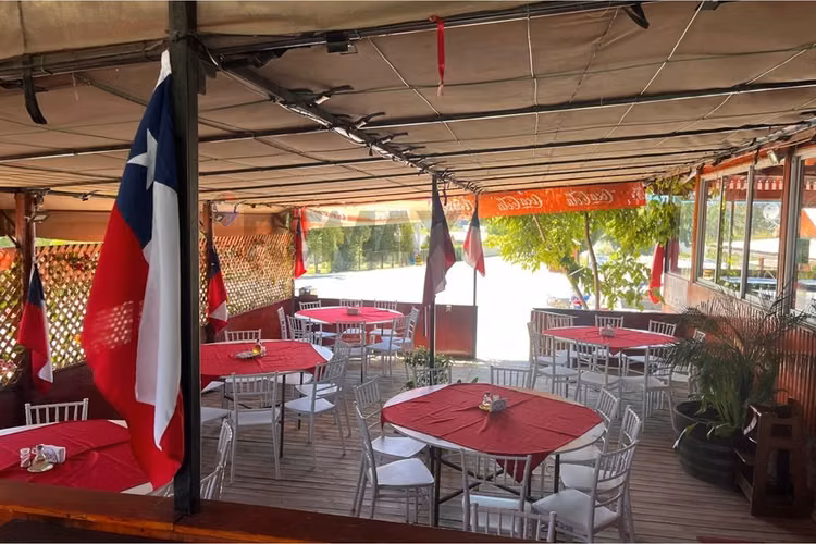 Inversión restaurante lago rapel