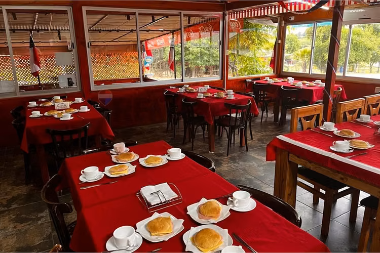 Inversión restaurante lago rapel