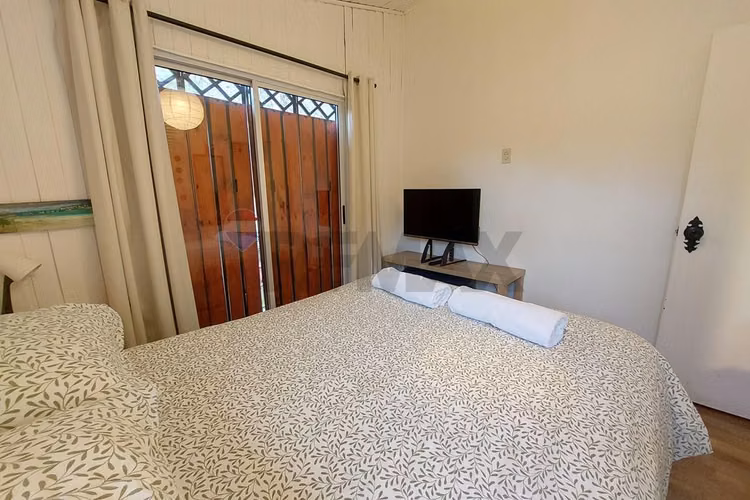 Casa con piscina en el ingenio