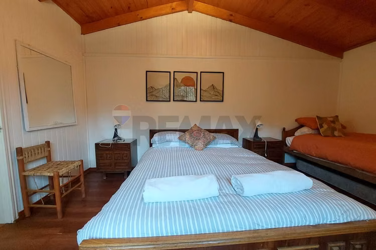 Casa con piscina en el ingenio
