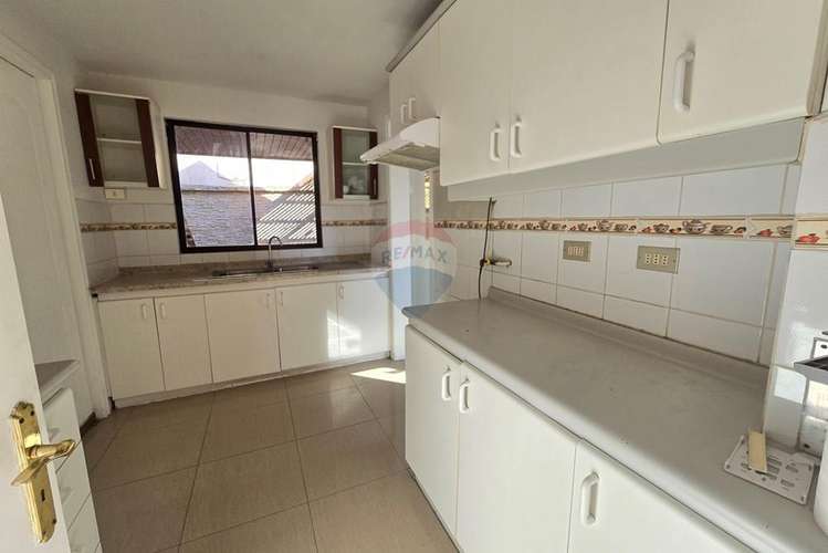 Venta casa 5d 3b parque ingles sector sur - Imagen 4