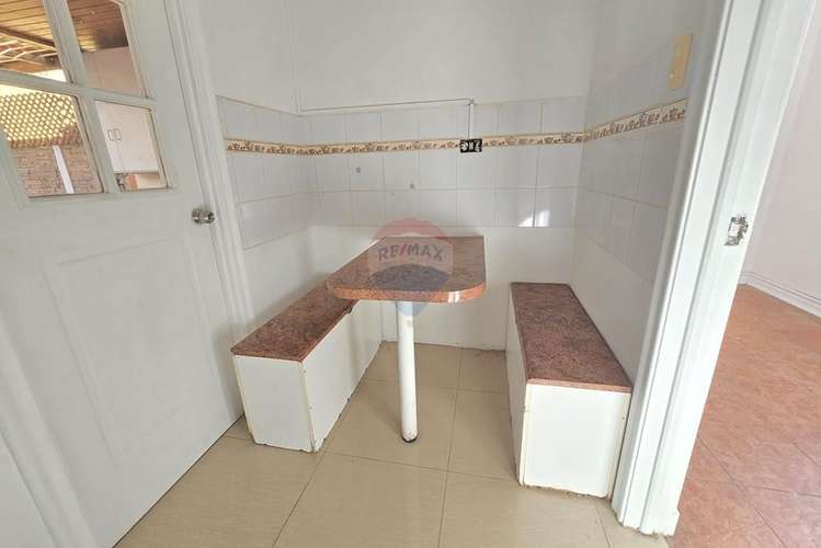 Venta casa 5d 3b parque ingles sector sur - Imagen 7