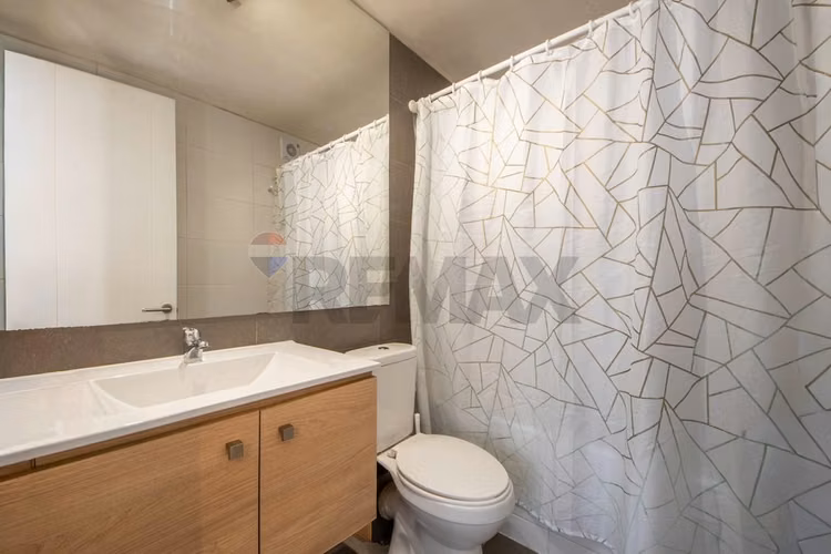 Venta depto. 1d/1b en dgnal vicuña mackenna
