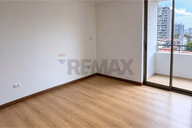 Se arrienda depto. 32 m² estación central