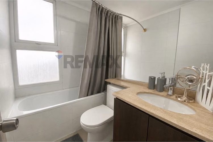 Venta departamento independencia. 2d + 2b