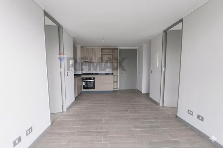 Arriendo de departamento nuevo en san miguel