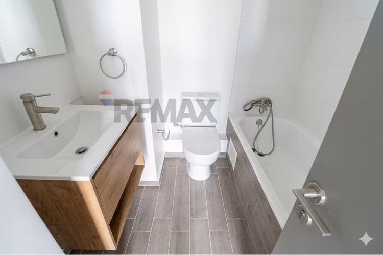 Arriendo de departamento nuevo en san miguel