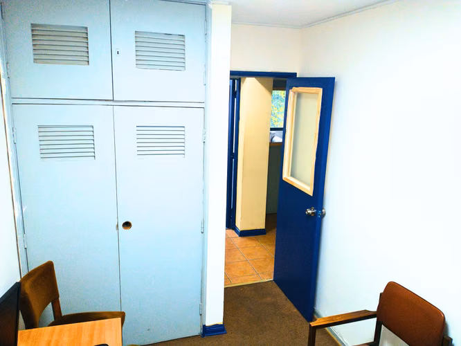OPORTUNIDAD  OFICINA COMERCIAL METRO UC BARRIO LASTARRIA