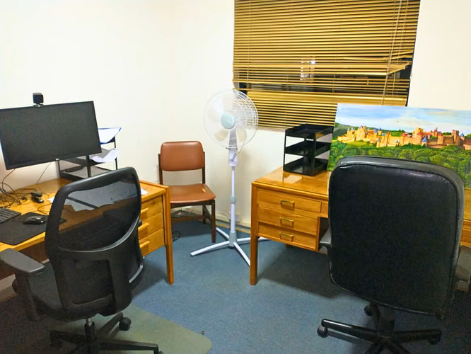 OPORTUNIDAD  OFICINA COMERCIAL METRO UC BARRIO LASTARRIA
