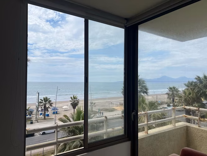 ARRIENDO DEPTO 1D 1 B  EST AV DEL MAR AÑO CORRIDO