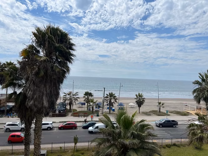 ARRIENDO DEPTO 1D 1 B  EST AV DEL MAR AÑO CORRIDO
