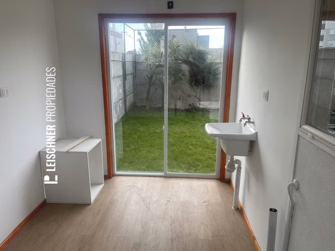 AMPLIA CASA EN CONDOMINIO DE OSORNO, ACEPTAN MASCOTAS  3D3B