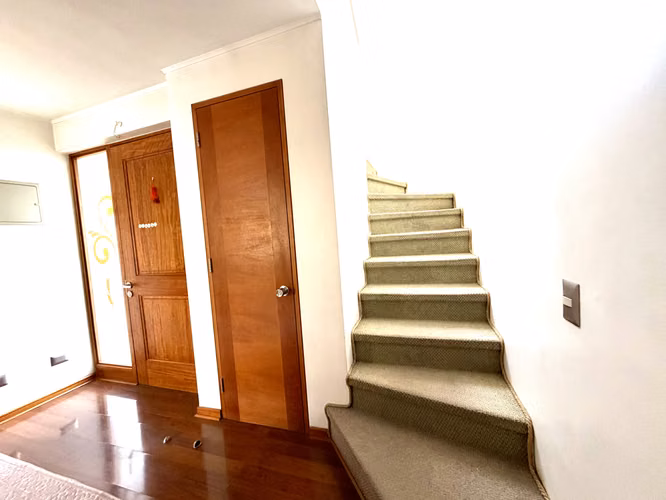 FALDEOS DE LAS PIRCAS, LINDA CASA 4D 3B EN CONDOMINIO