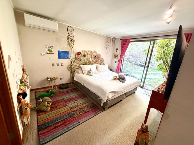 FALDEOS DE LAS PIRCAS, LINDA CASA 4D 3B EN CONDOMINIO