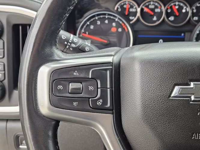 Chevrolet Silverado Silverado 5.3l Lt Tb At 4wd...