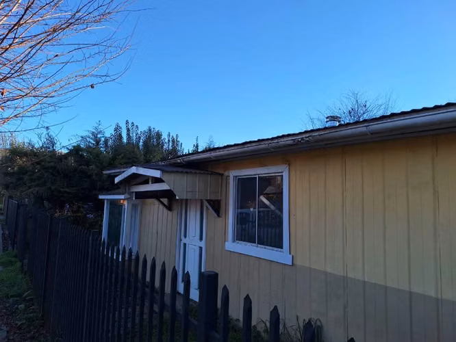 Casa con amplio sitio a 2 cuadras del balneario Ñancul