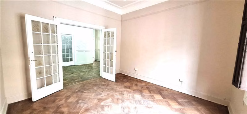 Casa en arriendo de 5 dorm. en Santiago Centro