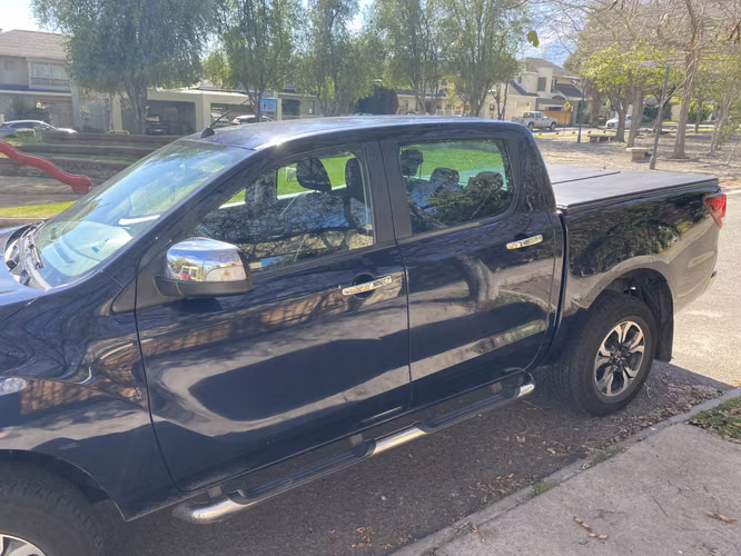 MAZDA BT-50 DCAB SDX 4X4 3.2 AUT