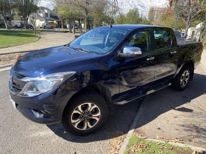 MAZDA BT-50 DCAB SDX 4X4 3.2 AUT