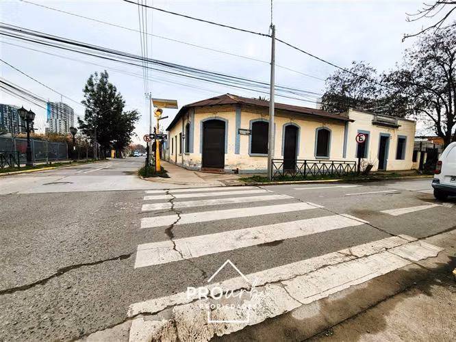 Sitio en venta en La Cisterna para desarrollo inmobiliario