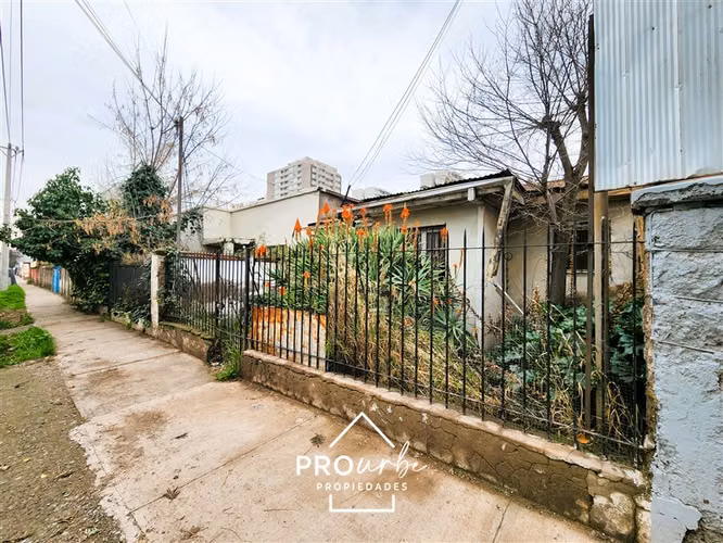 Sitio en venta en La Cisterna para desarrollo inmobiliario