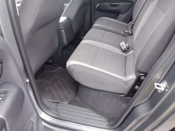 VOLKSWAGEN AMAROK 2023