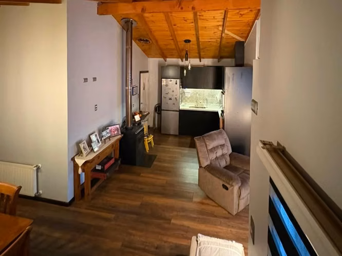 VALDIVIA Corvi Pasaje 21  Casa 2 pisos 3 Dorm 2 baños