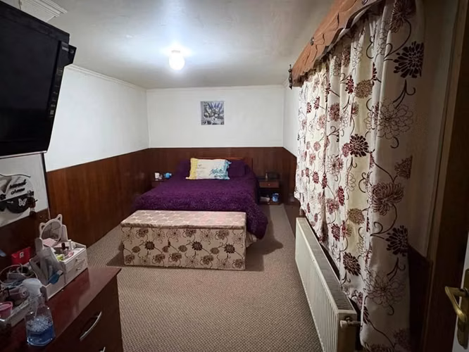 VALDIVIA Corvi Pasaje 21  Casa 2 pisos 3 Dorm 2 baños