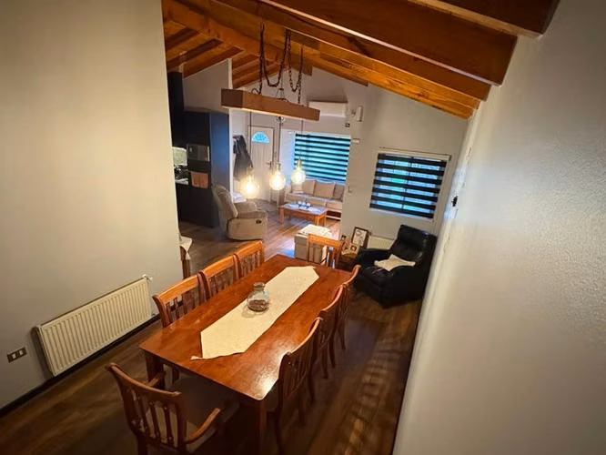 VALDIVIA Corvi Pasaje 21  Casa 2 pisos 3 Dorm 2 baños