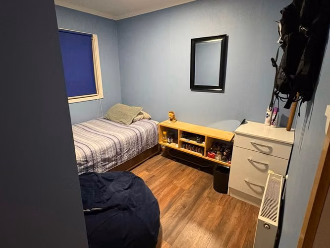 VALDIVIA Corvi Pasaje 21  Casa 2 pisos 3 Dorm 2 baños