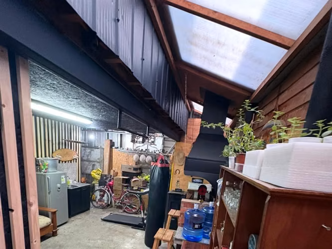 VALDIVIA Corvi Pasaje 21  Casa 2 pisos 3 Dorm 2 baños