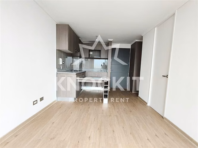 Arriendo en La Cisterna Depto 1D1B - Briones Luco 077