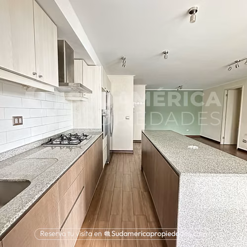 Se vende Departamento en Condominio Rio Cruces, Isla Teja. Valdivia