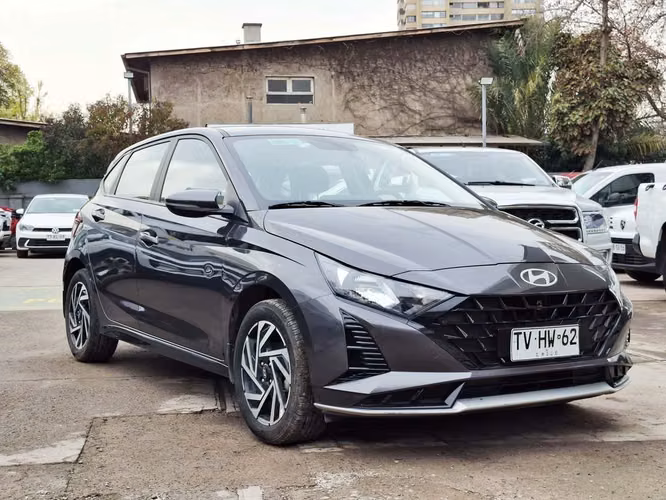 HYUNDAI I20 2025
