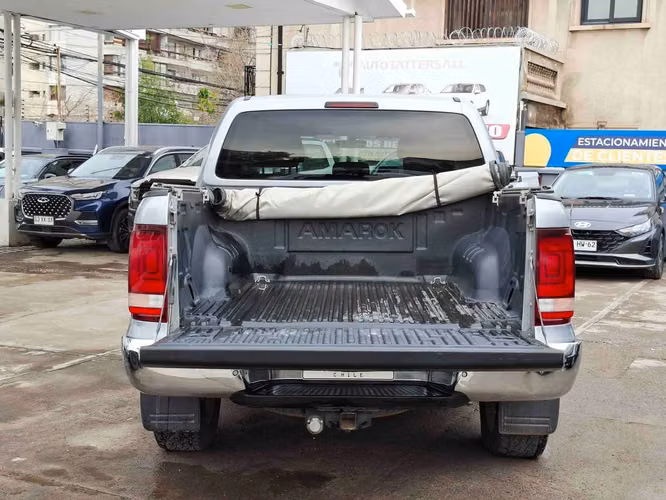 VOLKSWAGEN AMAROK 2023