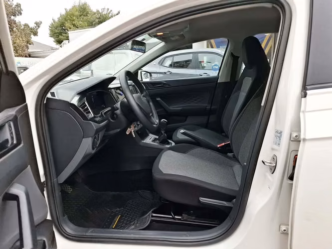 VOLKSWAGEN POLO 2025