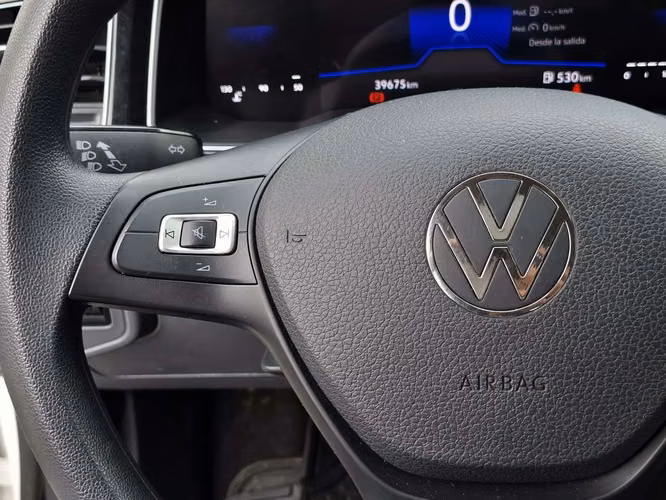 VOLKSWAGEN POLO 2025