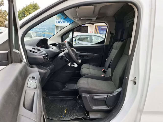 PEUGEOT PARTNER 2023 - Imagen 14