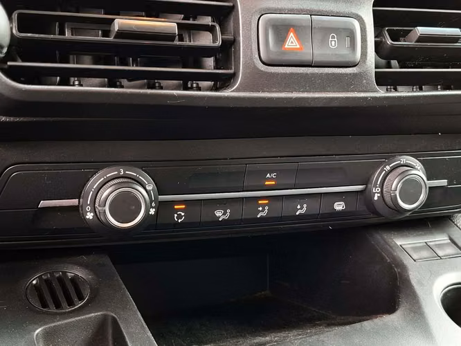 PEUGEOT PARTNER 2024 - Imagen 20