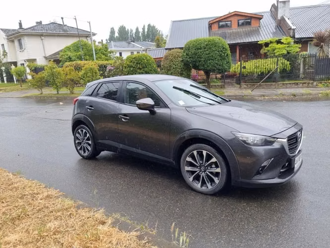 Vendo mi Mazda