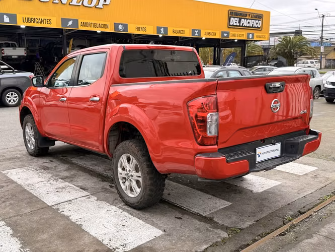 NISSAN NAVARA 2022