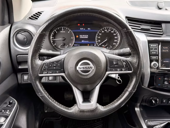 NISSAN NAVARA 2022