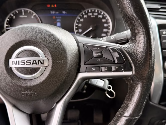 NISSAN NAVARA 2022