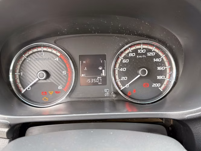 MITSUBISHI L200 2023
