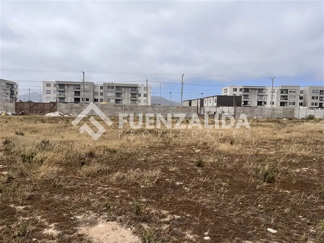 Sitio en venta en La Serena